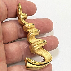 Vintage Tona Jewelry Mod Goldtone Brooch Corkscrew Twisted Pin Retro 1980s